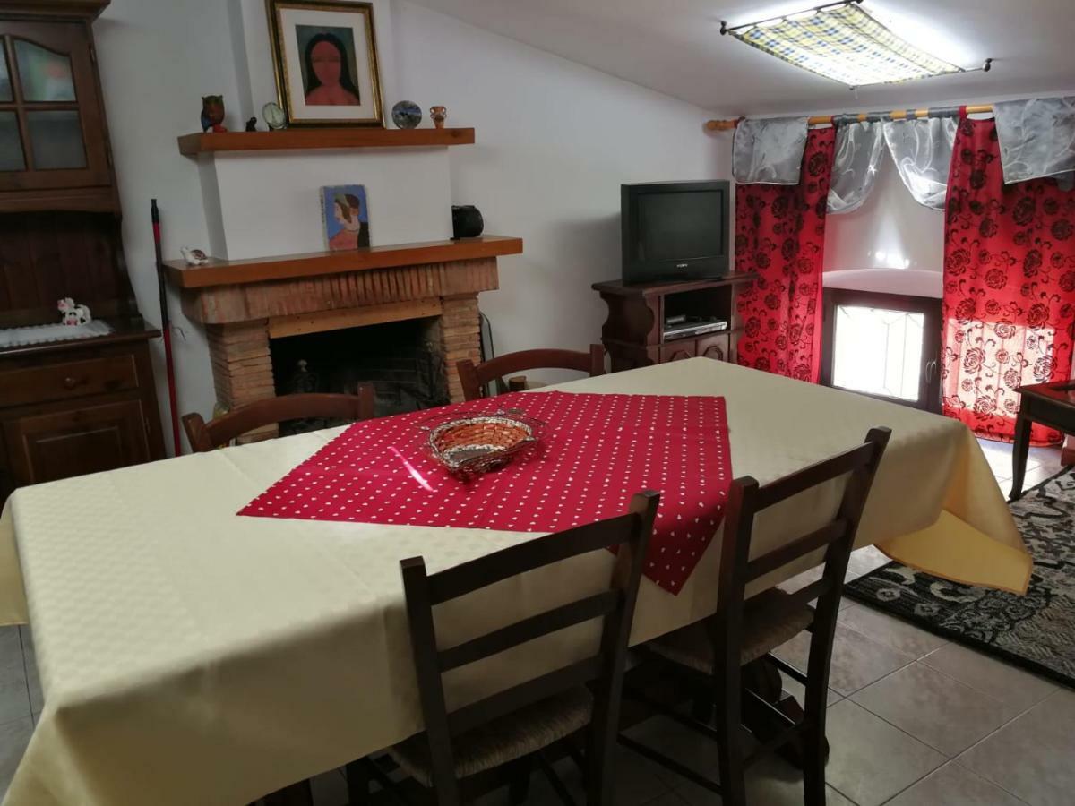 La Casa Delle Bambole Di Sangiovenale Apartment Orvieto Exterior foto