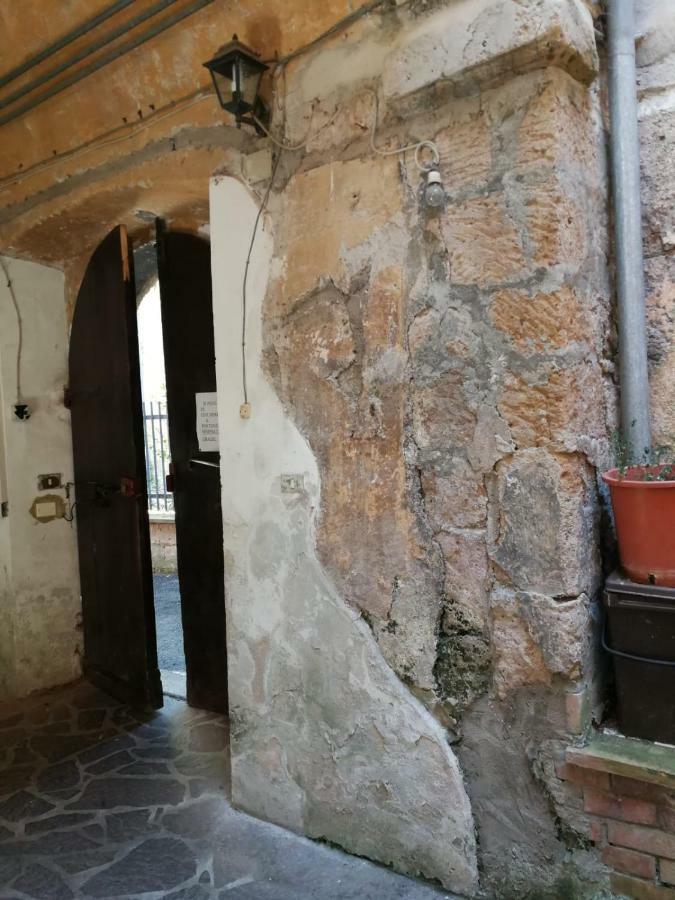 La Casa Delle Bambole Di Sangiovenale Apartment Orvieto Exterior foto