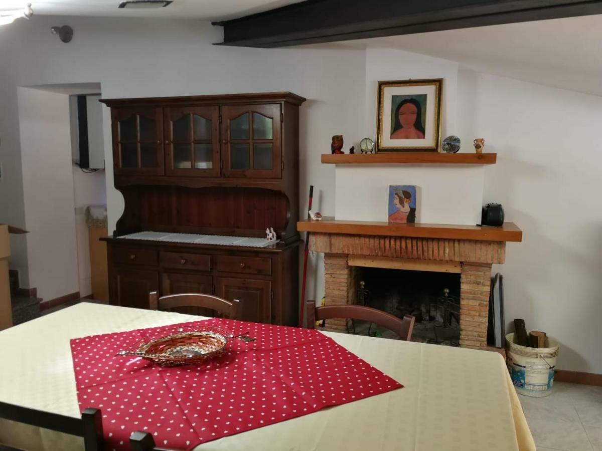 La Casa Delle Bambole Di Sangiovenale Apartment Orvieto Exterior foto